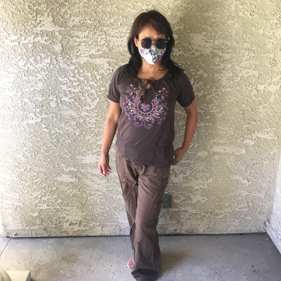 Top - Picture 2 of 6